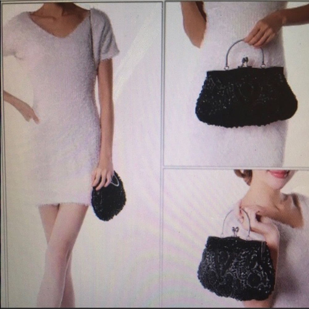 BMC Beaded Sequin Design Metal Frame Clutch